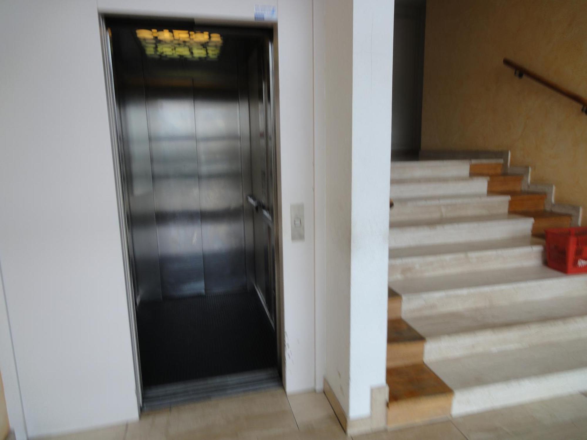 Square Walliser Pres Zenith Strasburgo Esterno foto